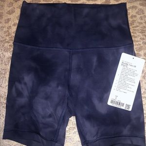DIAMOND DYE Wunder Train HR short 6” SIZE 4